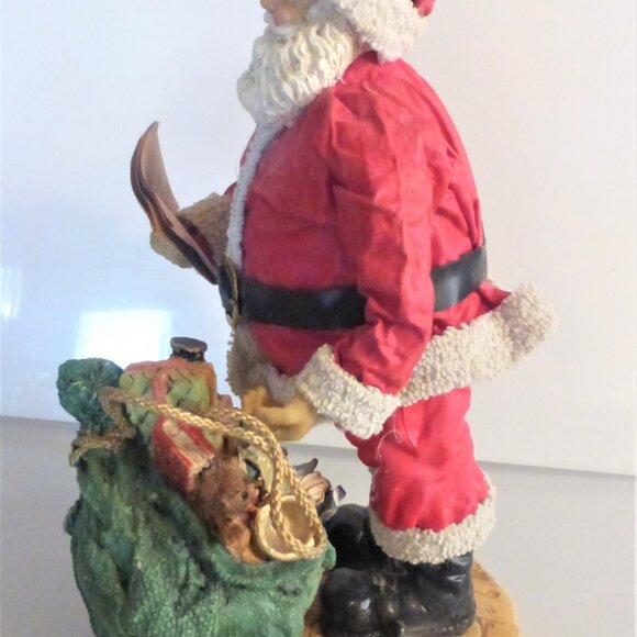 1993 International Silver Company 11" SANTA TABLE PIECE Fabric Mache Cast Resin - Picture 2 of 5